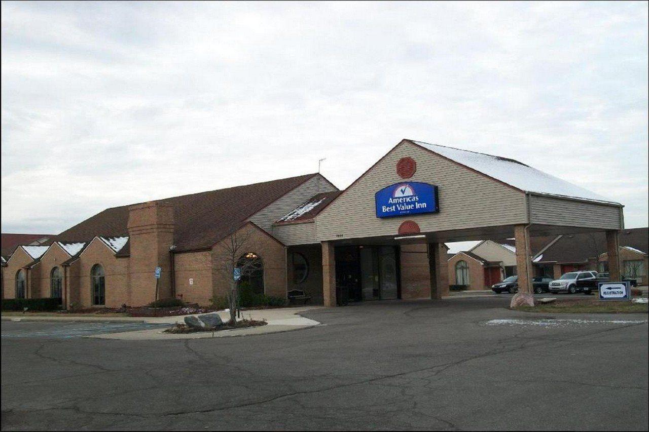 Americas Best Value Inn Romulus/Detroit Airport Exterior photo