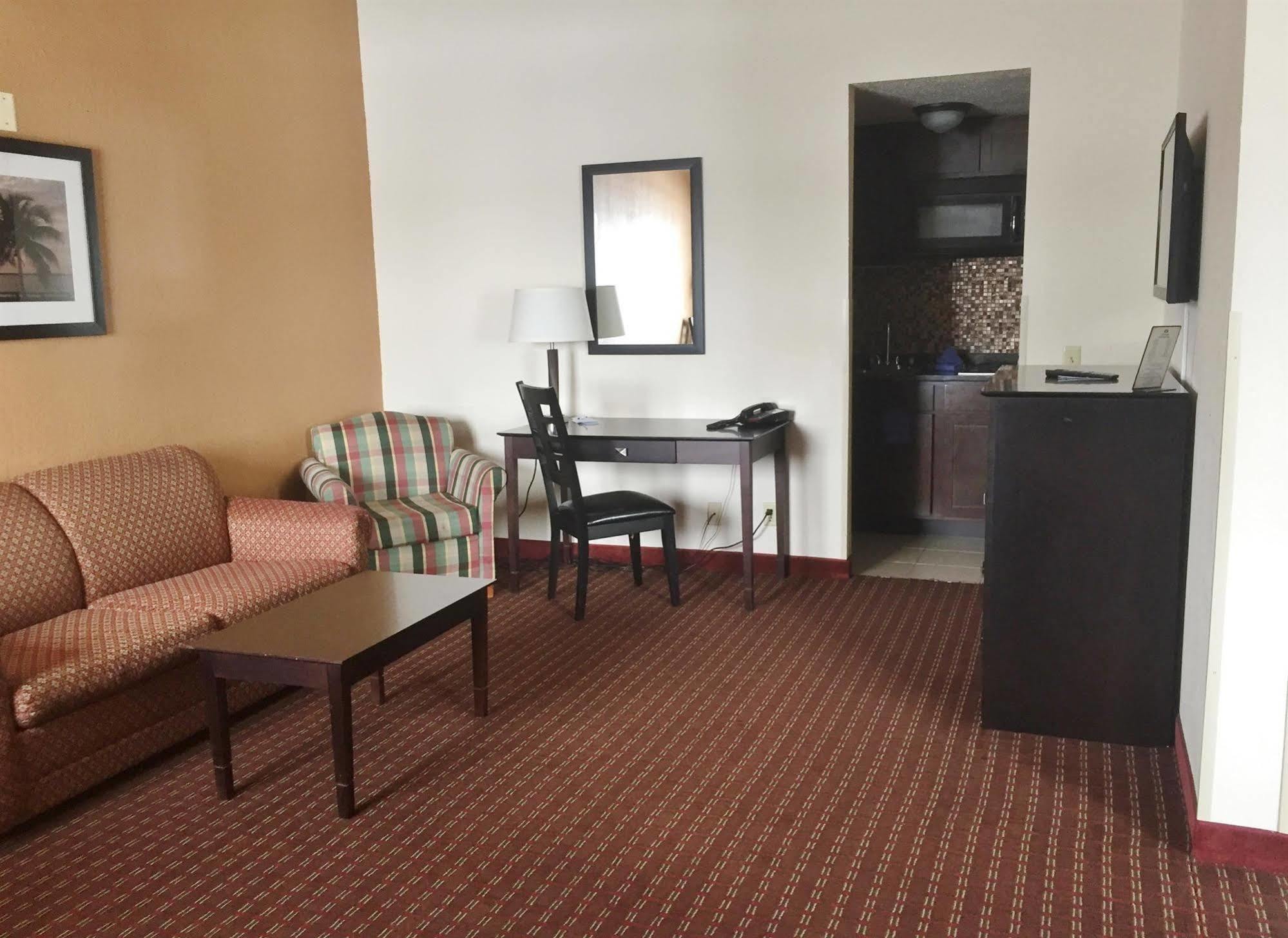 Americas Best Value Inn Romulus/Detroit Airport Exterior photo